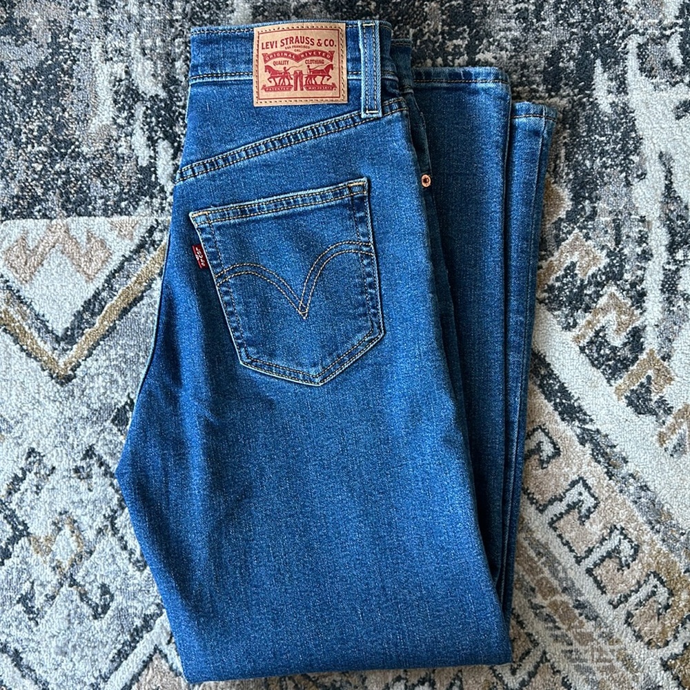 Levi’s Ribcage Straight Ankle